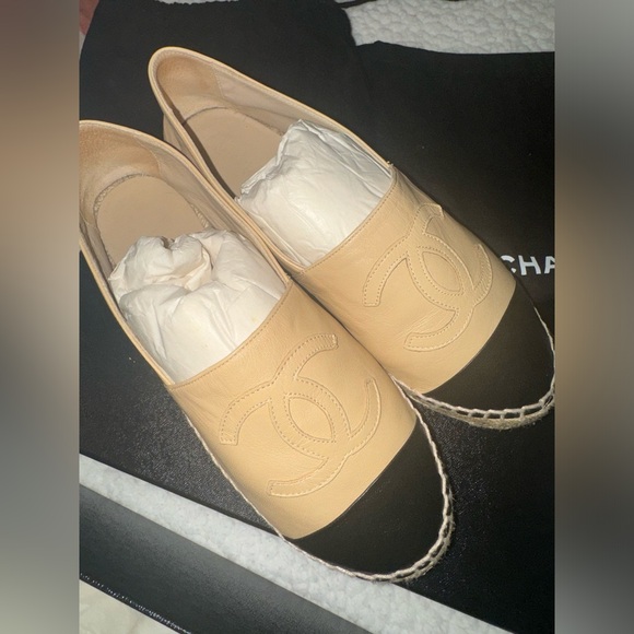 CHANEL ESPADRILLES 🦄 BEIGE BLACK IN LAMBSKIN SIZE 36 - Picture 2 of 13